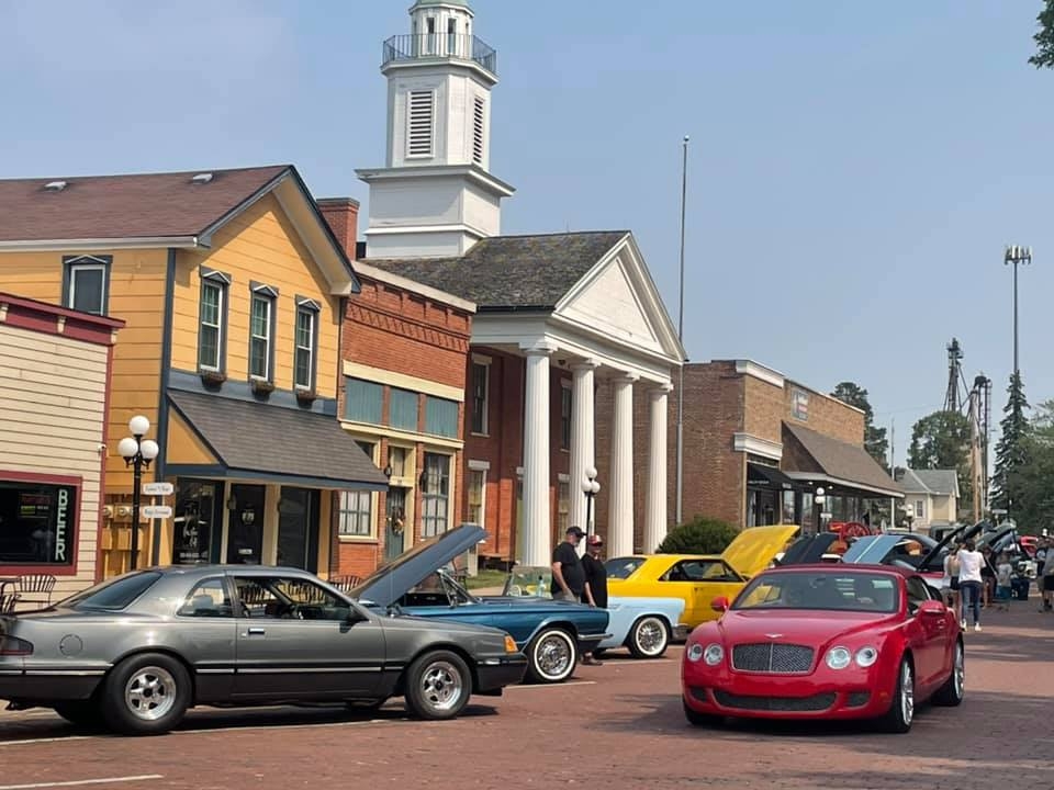 05/10 Hot Rods and Hamburgers